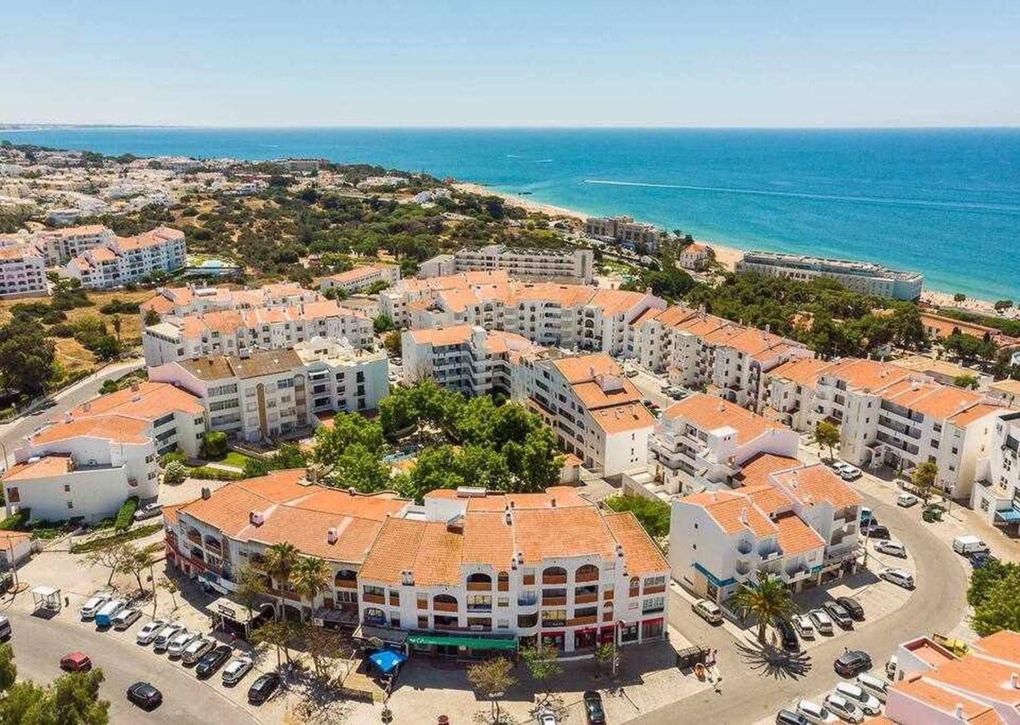 Central Town 2-Bedroom Apartment البوفيرا المظهر الخارجي الصورة